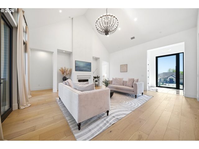 5103 S St, Washougal, WA 98671