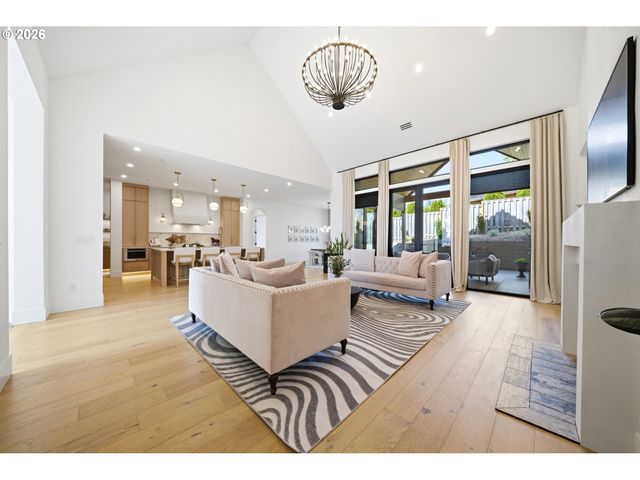 5103 S St, Washougal, WA 98671