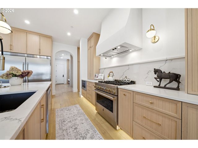 5103 S St, Washougal, WA 98671