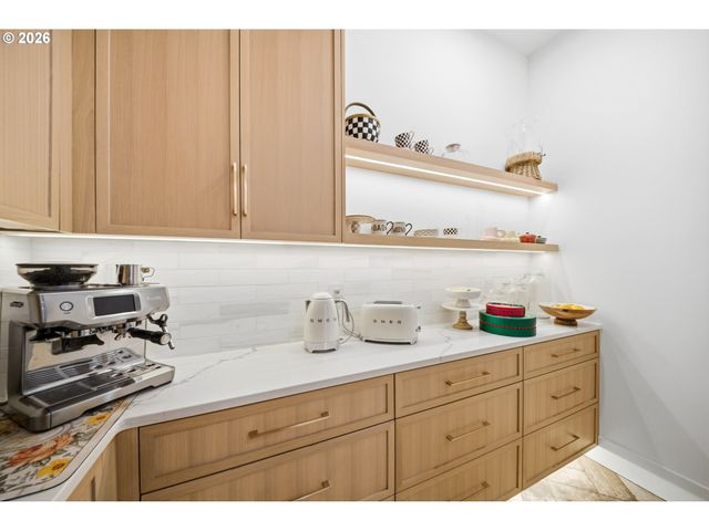 5103 S St, Washougal, WA 98671