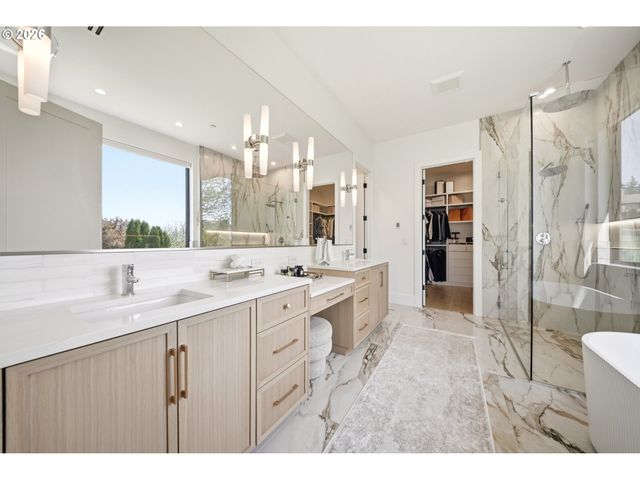 5103 S St, Washougal, WA 98671