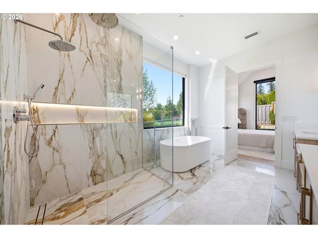 5103 S St, Washougal, WA 98671