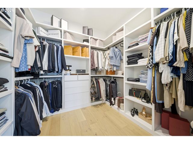 5103 S St, Washougal, WA 98671