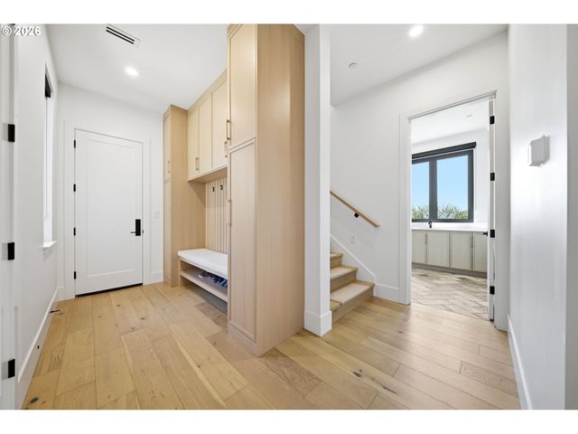 5103 S St, Washougal, WA 98671