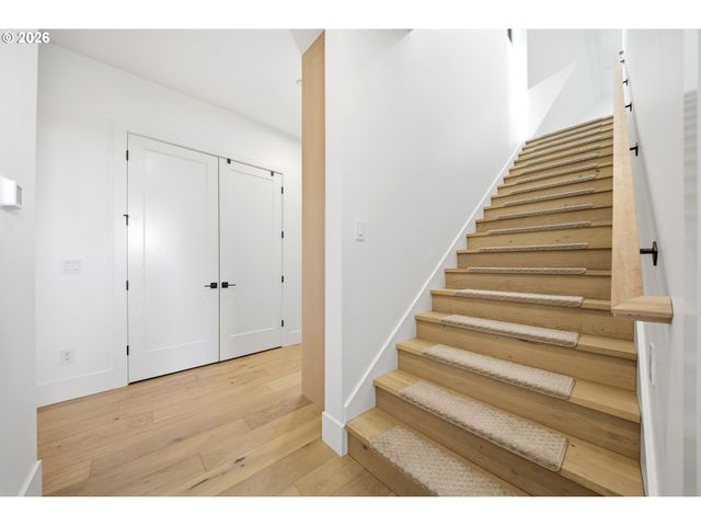 5103 S St, Washougal, WA 98671