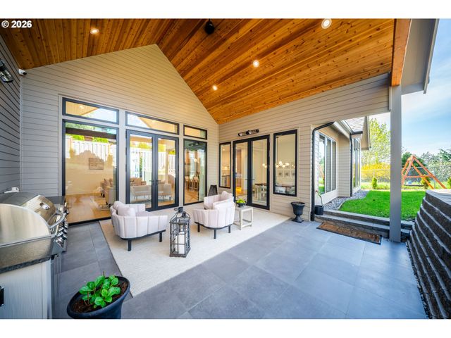 5103 S St, Washougal, WA 98671