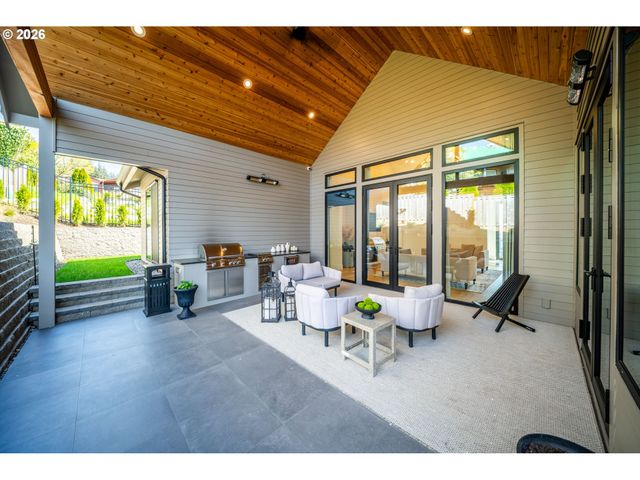 5103 S St, Washougal, WA 98671