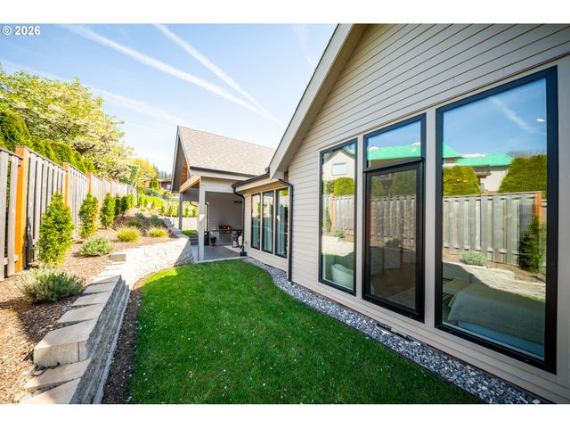 5103 S St, Washougal, WA 98671
