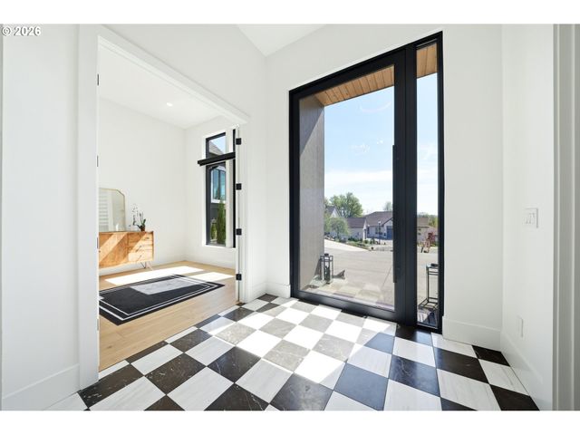 5103 S St, Washougal, WA 98671