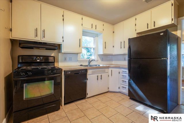 2940 N 41st Street, Lincoln, NE 68504