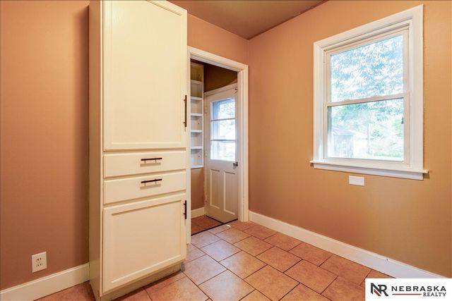 2940 N 41st Street, Lincoln, NE 68504