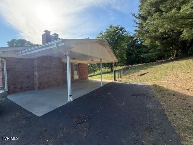 1612 Sky View Drive, Kingsport, TN 37660