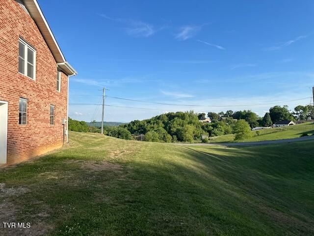 1612 Sky View Drive, Kingsport, TN 37660