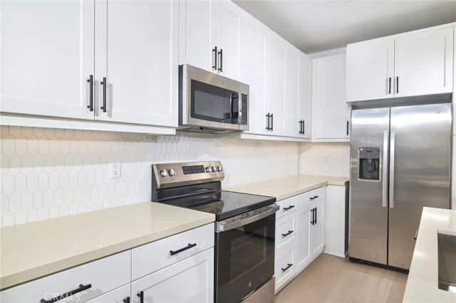 16583 Bottlebrush Lane 2, Fontana, CA 92336