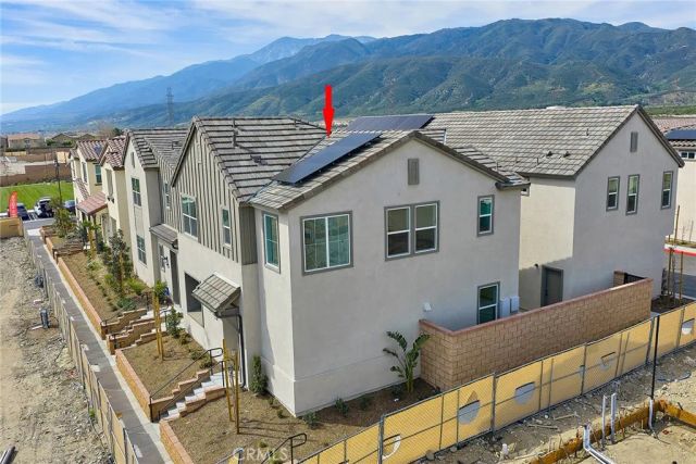 16583 Bottlebrush Lane 2, Fontana, CA 92336