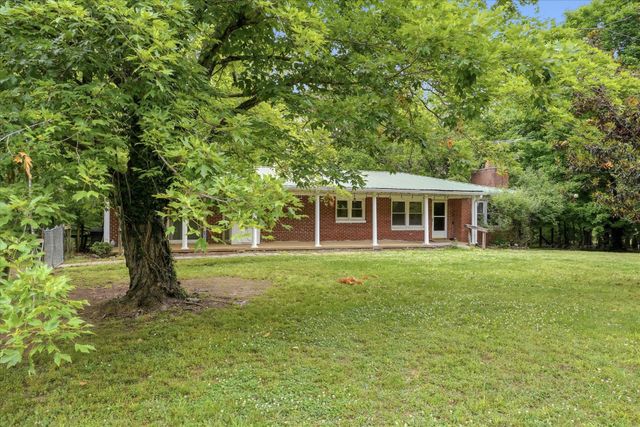 1072 Highway 96, Fairview, TN 37062