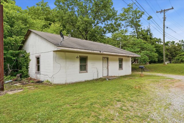 1072 Highway 96, Fairview, TN 37062