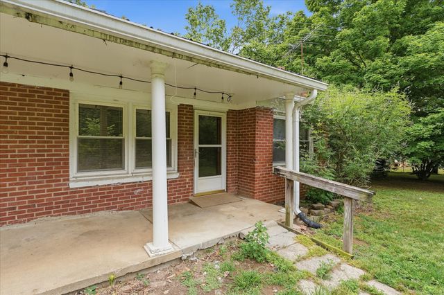 1072 Highway 96, Fairview, TN 37062