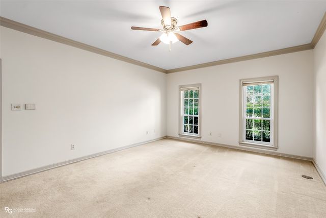 913 Kings Hwy, Shreveport, LA 71104