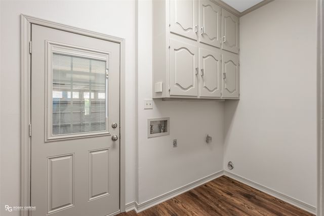 913 Kings Hwy, Shreveport, LA 71104