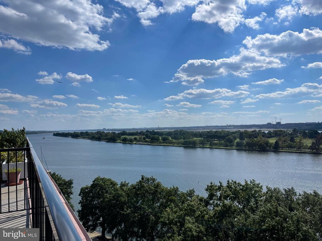 510 N ST SW #N223, Washington, DC 20024