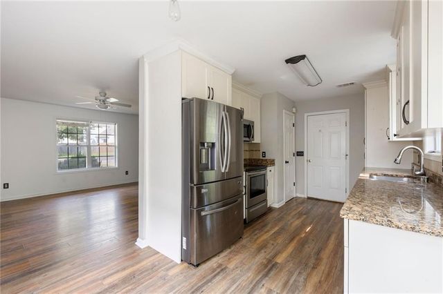 147 Richmond Drive, Dawsonville, GA 30534