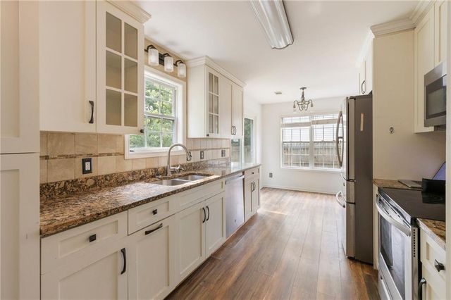 147 Richmond Drive, Dawsonville, GA 30534