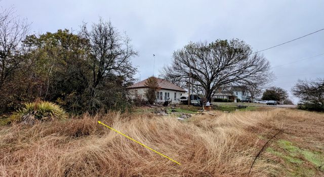 504 E Walnut, Whitewright, TX 75491