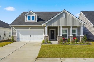 1135 Cooper Point Street, Summerville, SC 29485