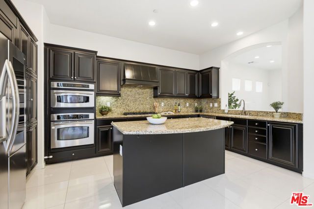 5856 Kiyot Way, Los Angeles, CA 90094