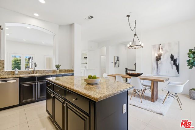 5856 Kiyot Way, Los Angeles, CA 90094