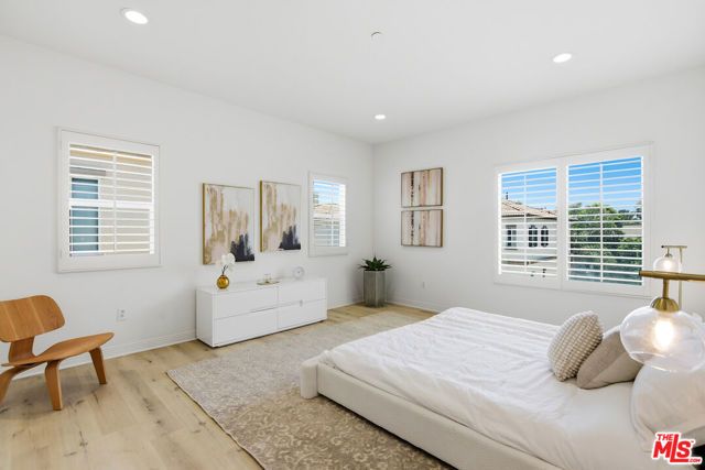 5856 Kiyot Way, Los Angeles, CA 90094