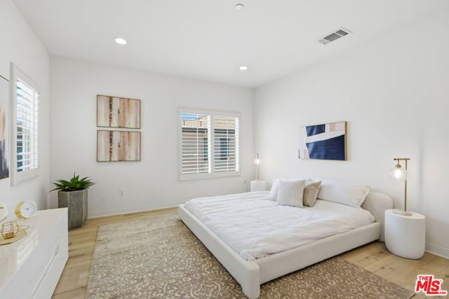 5856 Kiyot Way, Los Angeles, CA 90094