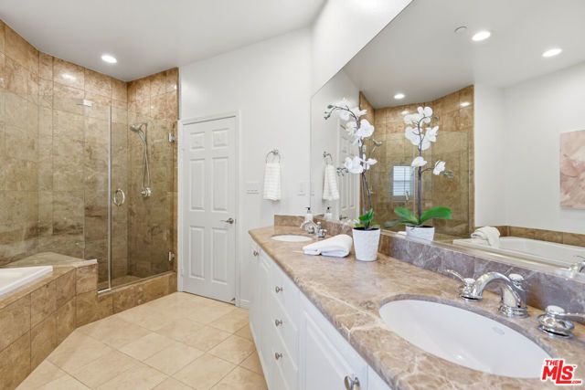 5856 Kiyot Way, Los Angeles, CA 90094