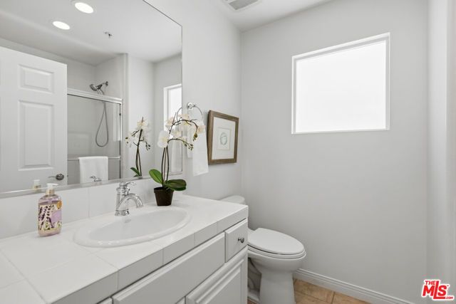 5856 Kiyot Way, Los Angeles, CA 90094