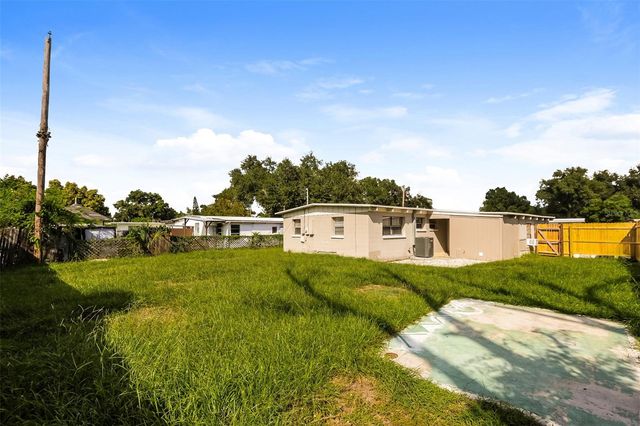 1311 WARRINGTON WAY, Tampa, FL 33619