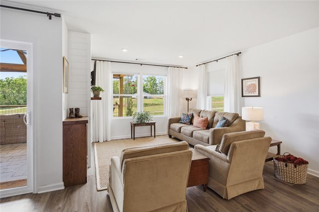 412 Chadwick Lane, Walhalla, SC 29691