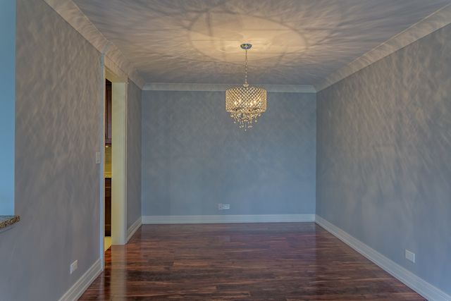 1615 E Central Road 401A, Arlington Heights, IL 60005