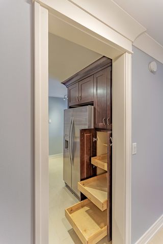 1615 E Central Road 401A, Arlington Heights, IL 60005