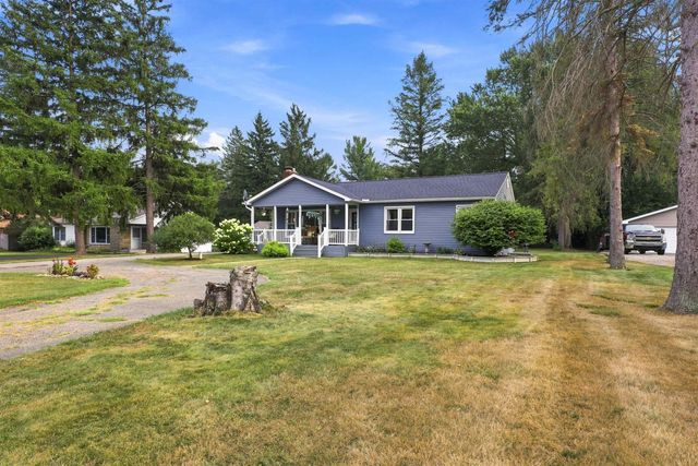6136 Hugh Street, Burton, MI 48509