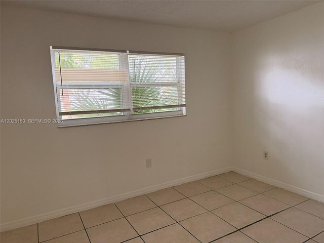 6503 Winfield Blvd 111-D, Margate, FL 33063