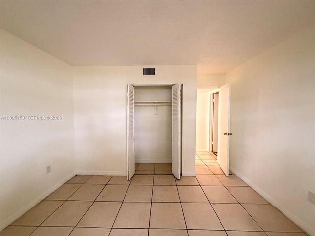 6503 Winfield Blvd 111-D, Margate, FL 33063