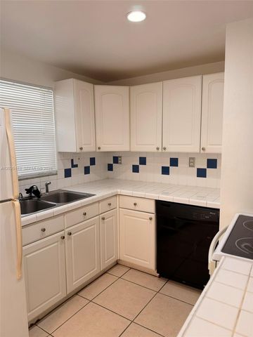 6503 Winfield Blvd 111-D, Margate, FL 33063