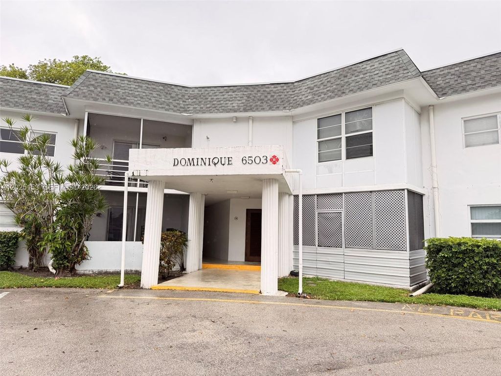 6503 Winfield Blvd 111-D, Margate, FL 33063