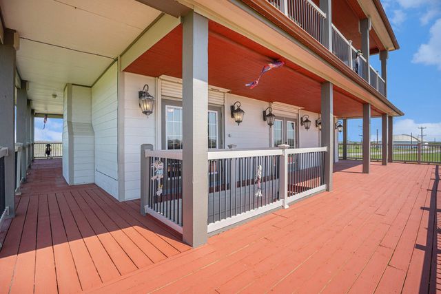 883 Gulf Cedar Drive, Port Bolivar, TX 77650