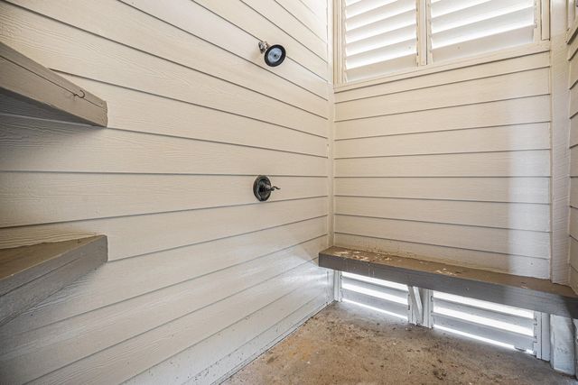 883 Gulf Cedar Drive, Port Bolivar, TX 77650