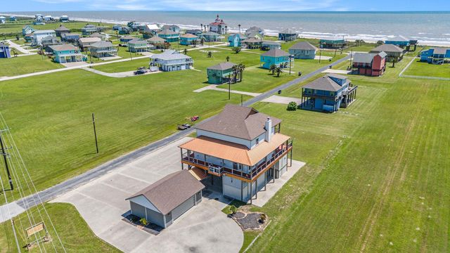 883 Gulf Cedar Drive, Port Bolivar, TX 77650