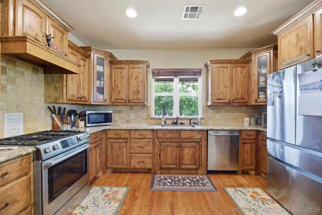 19405 S Champ Johnson Road, Bixby, OK 74008