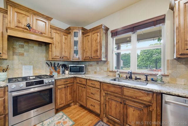 19405 S Champ Johnson Road, Bixby, OK 74008