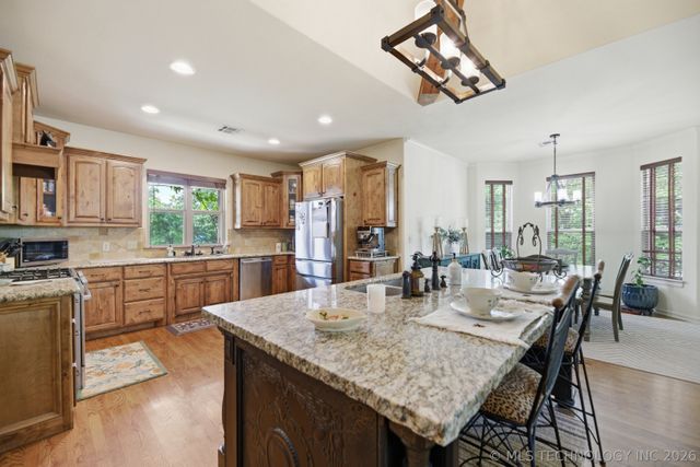 19405 S Champ Johnson Road, Bixby, OK 74008